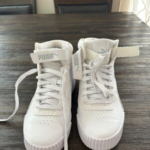 PUMA CARINA MID-SNEAKER WOMEN’S 9M